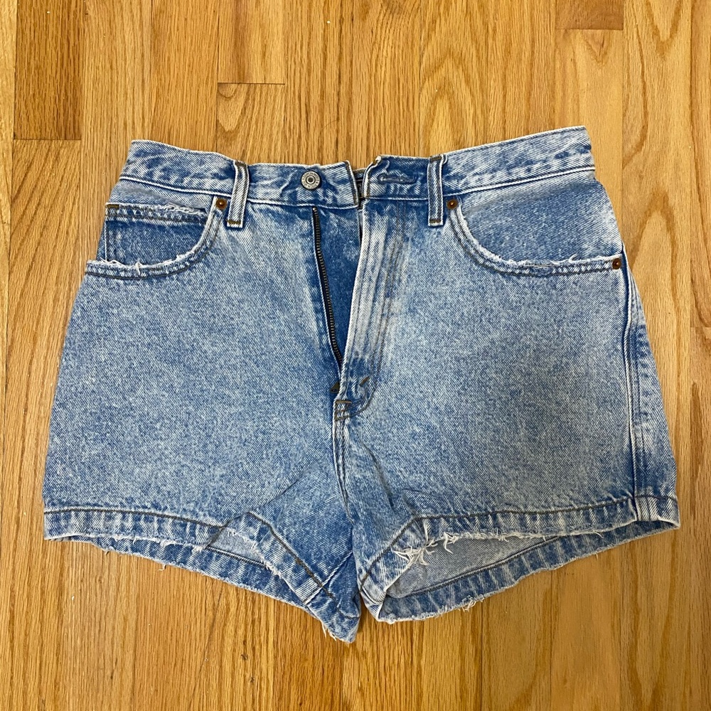 Abercrombie & Fitch Natural Rise Denim Shorts | size 8